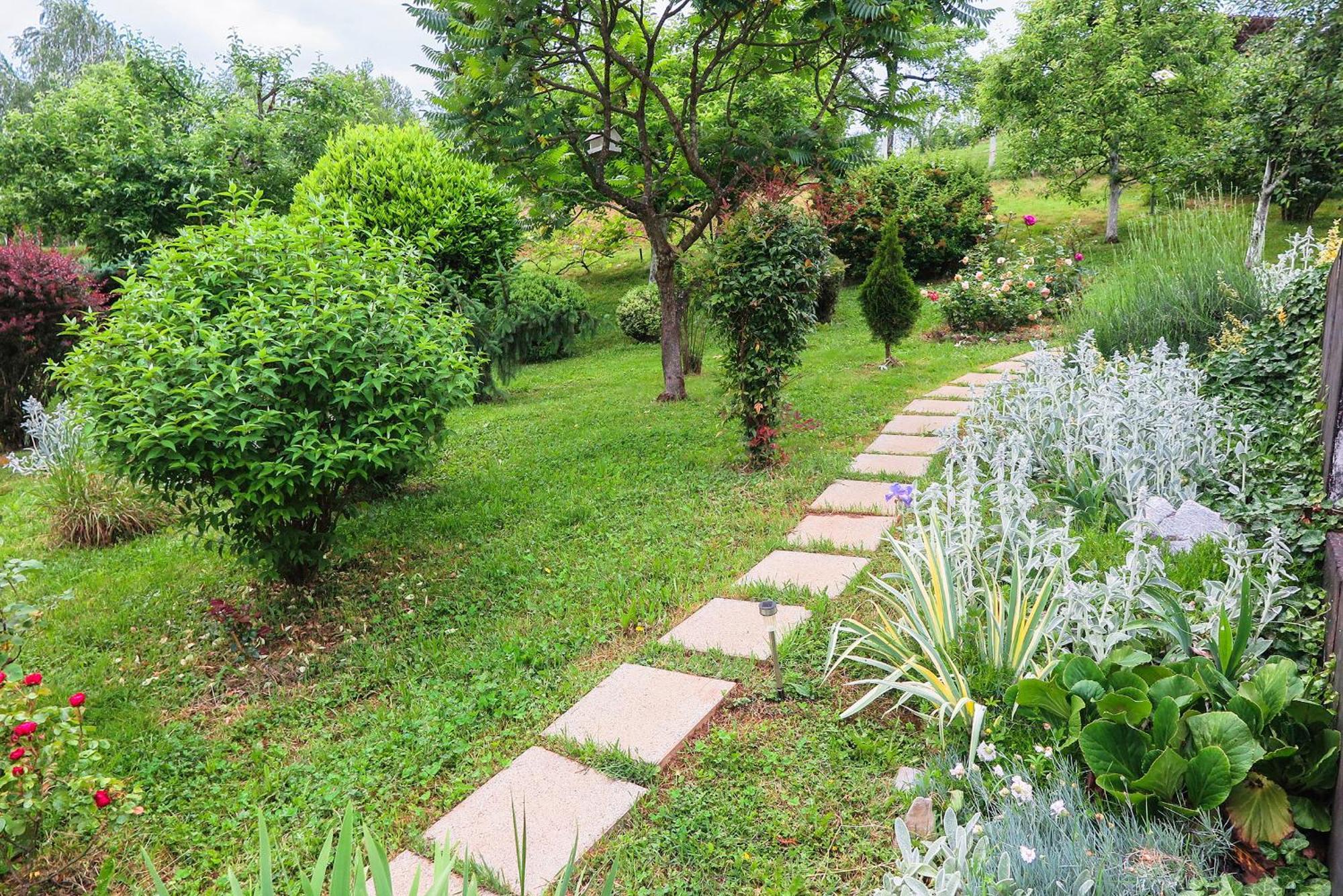 Apartment Garden Korana 카를로바츠 외부 사진